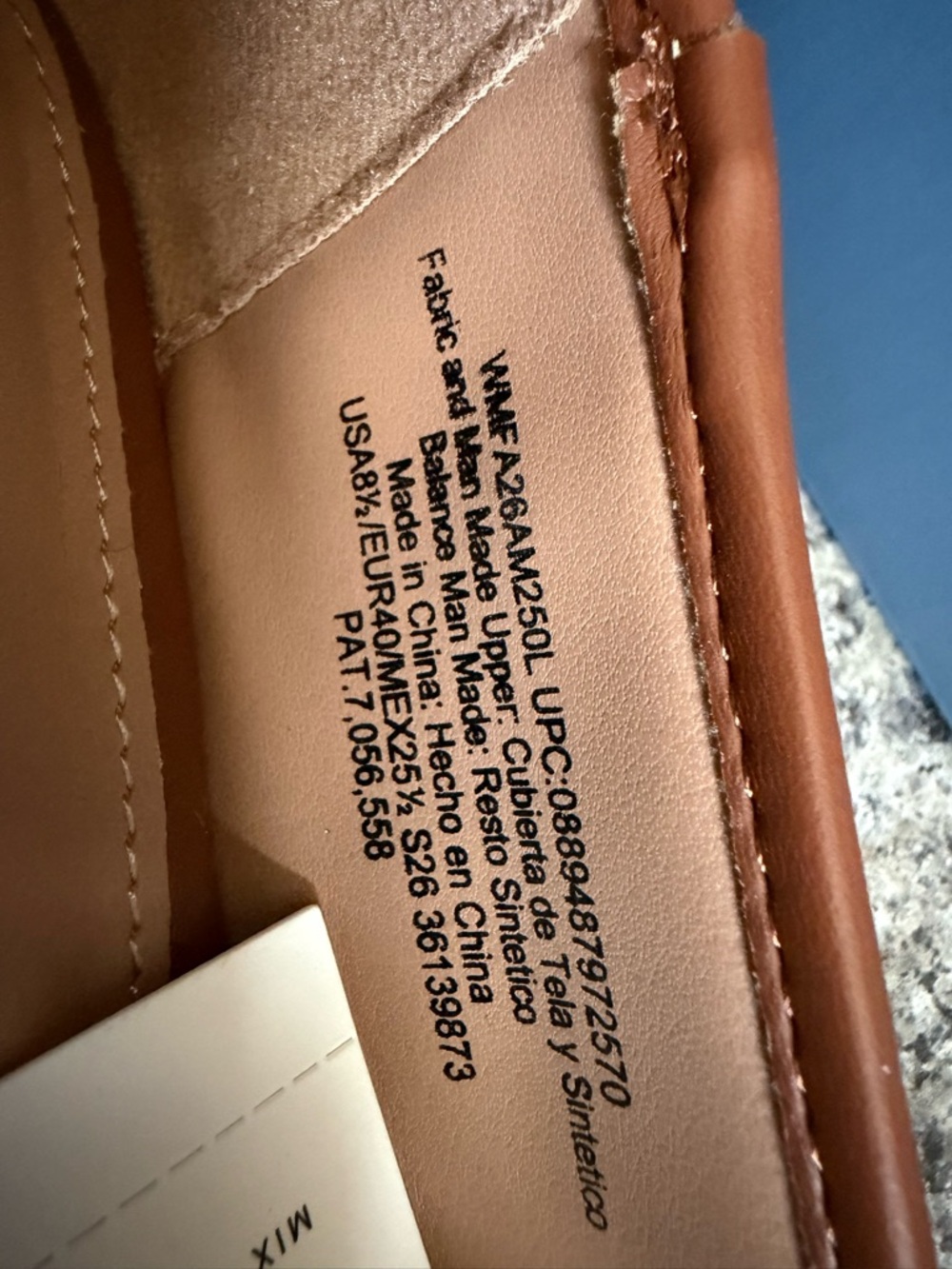 Free assembly Tan Straw Ballet Flats with Dainty Daisy Embroidery - Picture 9 of 11